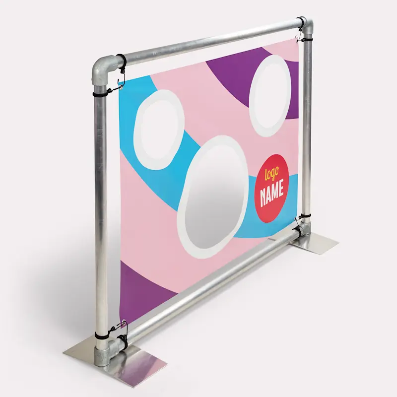 Bâches / Banners avec découpe personnalisée
