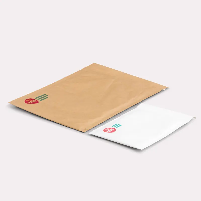Enveloppes rembourées en papier