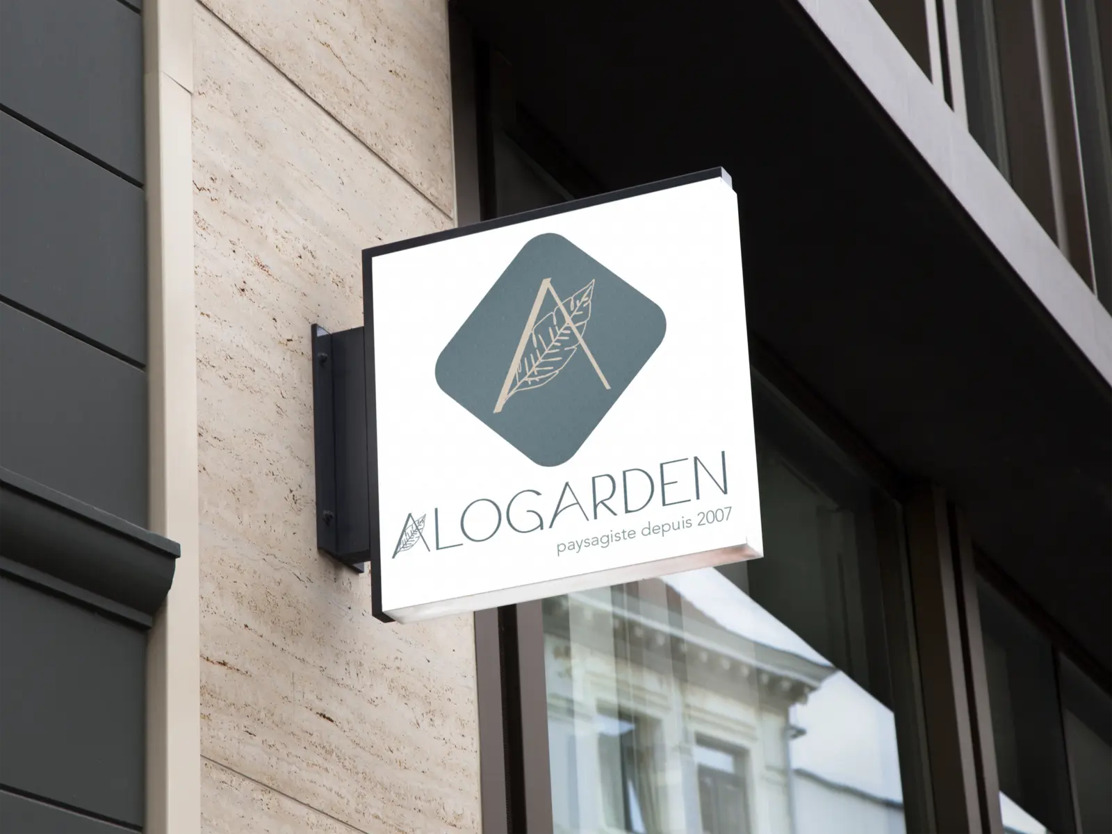 Création graphique de l’enseigne ALOGARDEN